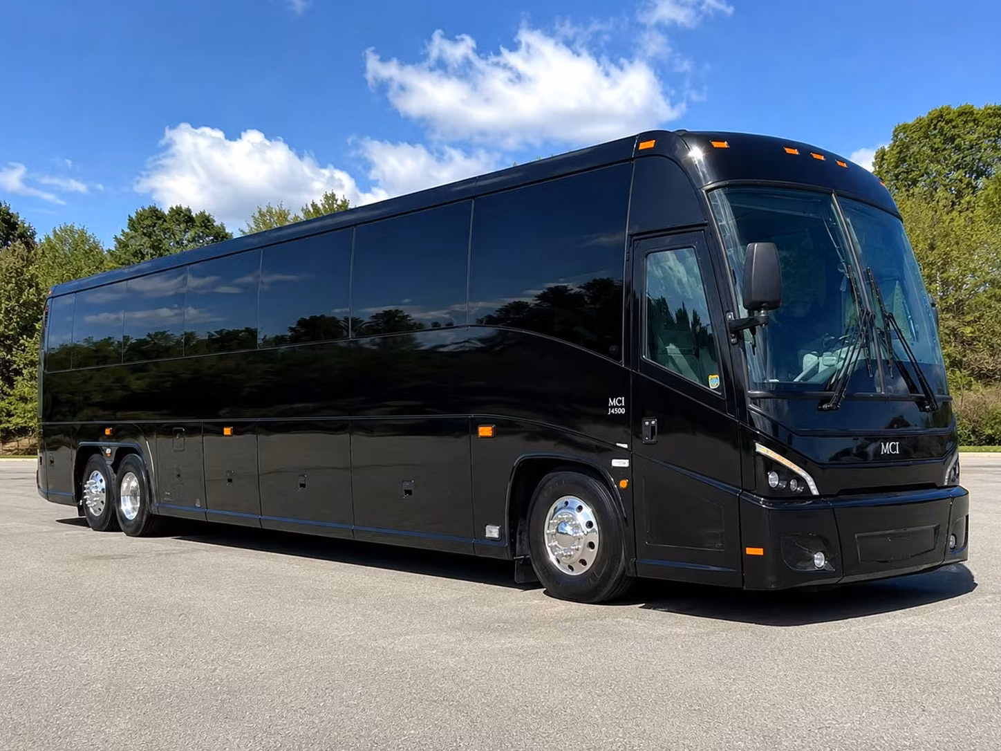 keep your executive team comfortable with airport transfer shuttles in north lauderdale
